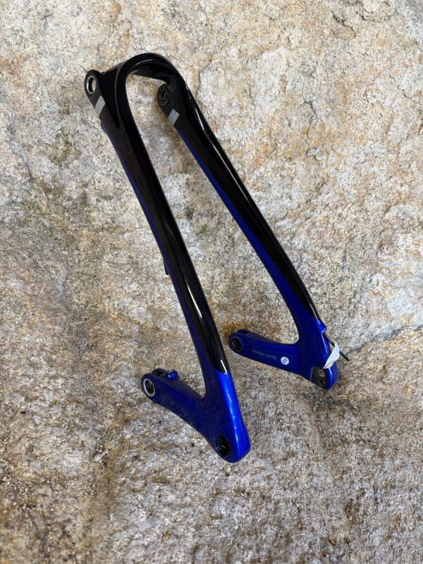 Mustang Shockstay (carbon, BLUE) - 2016 & up Rogue, Evolution, Epiphany (Convert)